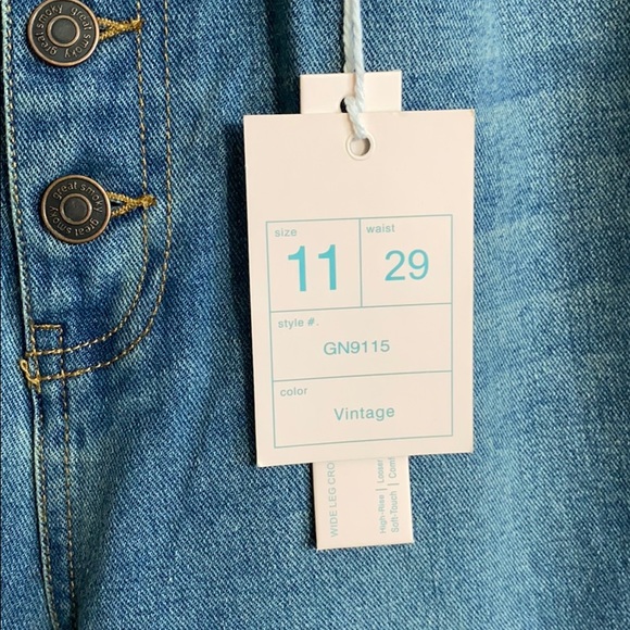 Forever 21 Wide Leg Jeans - Picture 5 of 8